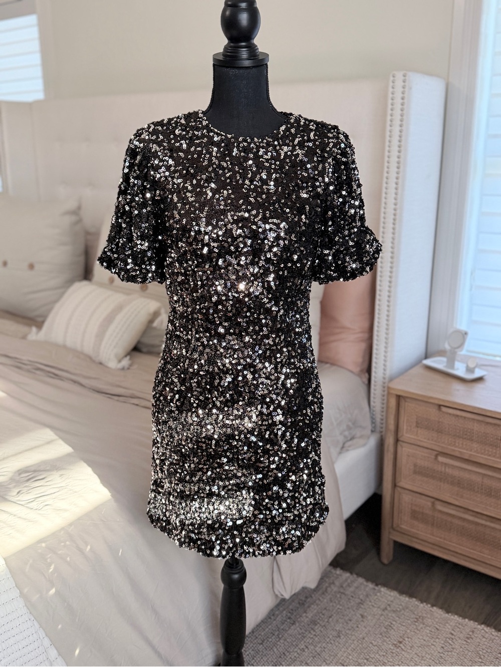 Greylin Black Short Sleeve Sequin Mini Dress
